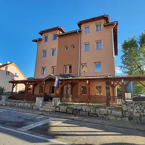 Dijana Bed & Breakfast